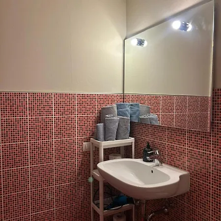 Casa Benvenuti * Pise